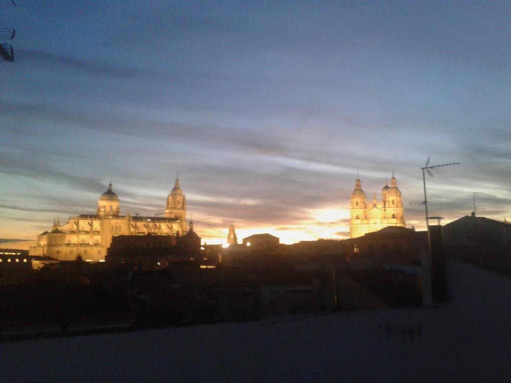 Salamanca Centro Apartamentos ภายนอก รูปภาพ