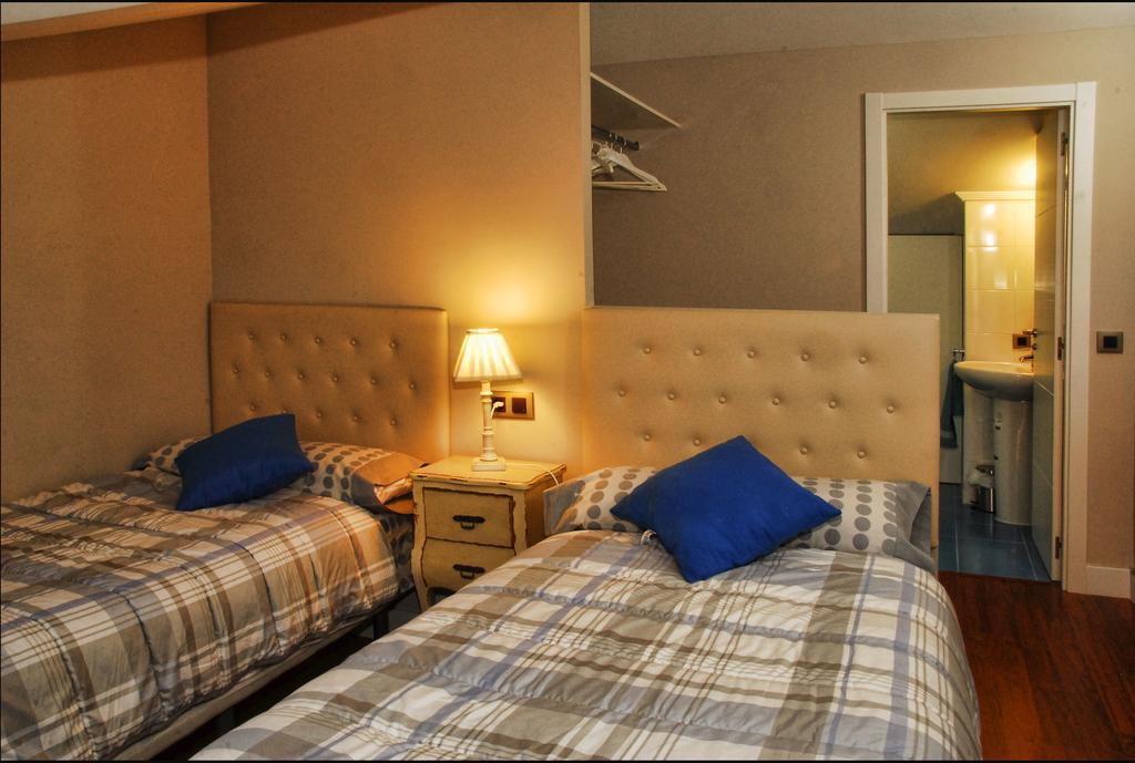 Salamanca Centro Apartamentos ภายนอก รูปภาพ
