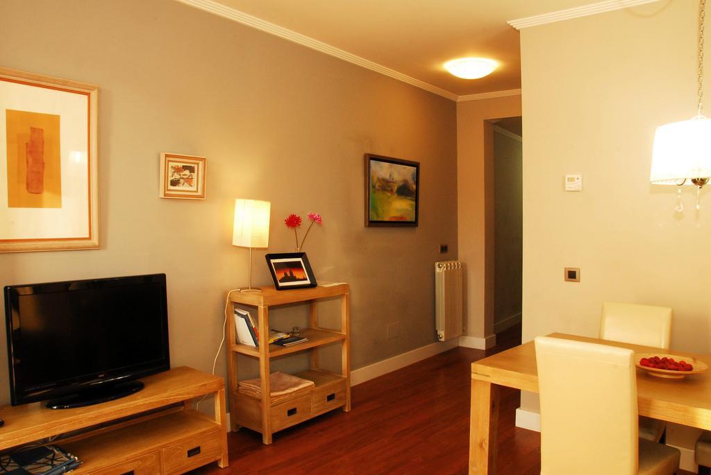 Salamanca Centro Apartamentos ภายนอก รูปภาพ