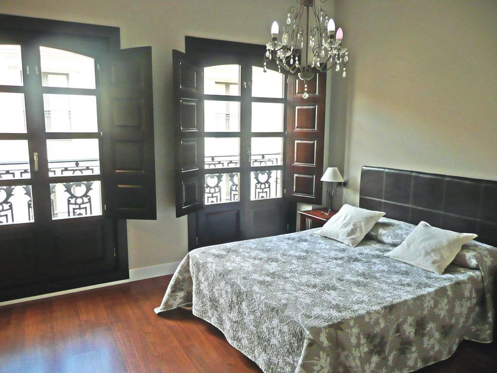 Salamanca Centro Apartamentos ภายนอก รูปภาพ