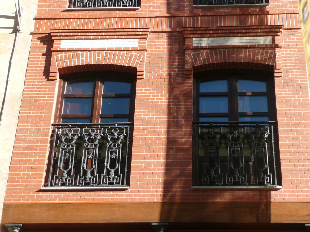 Salamanca Centro Apartamentos ภายนอก รูปภาพ