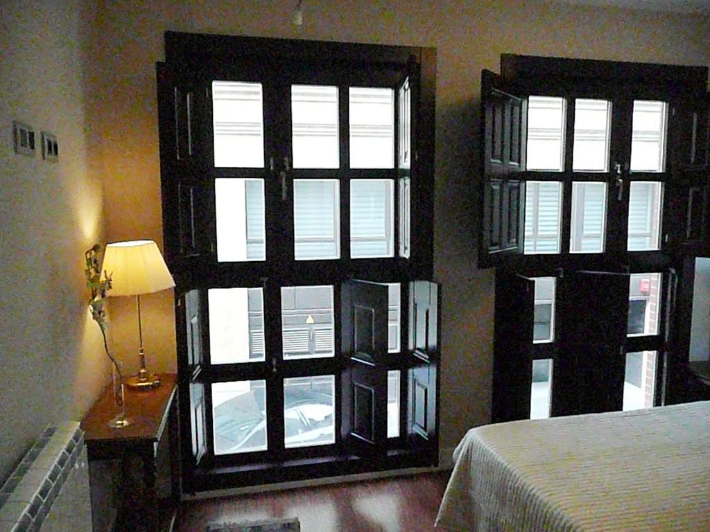 Salamanca Centro Apartamentos ภายนอก รูปภาพ