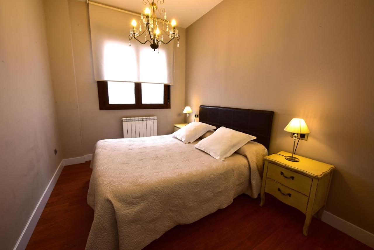 Salamanca Centro Apartamentos ภายนอก รูปภาพ