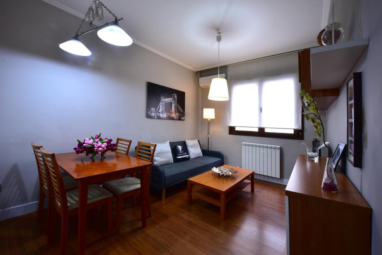 Salamanca Centro Apartamentos ภายนอก รูปภาพ