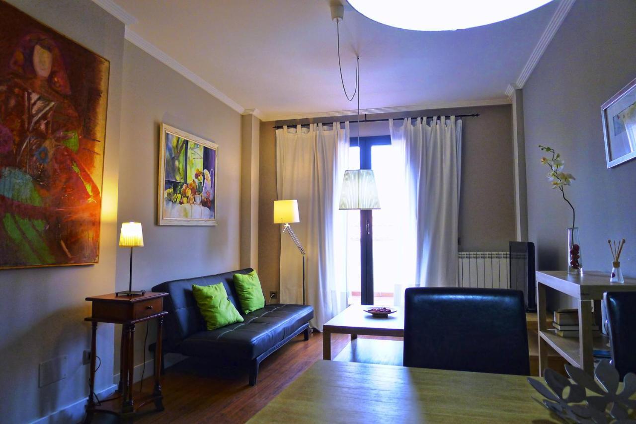 Salamanca Centro Apartamentos ภายนอก รูปภาพ